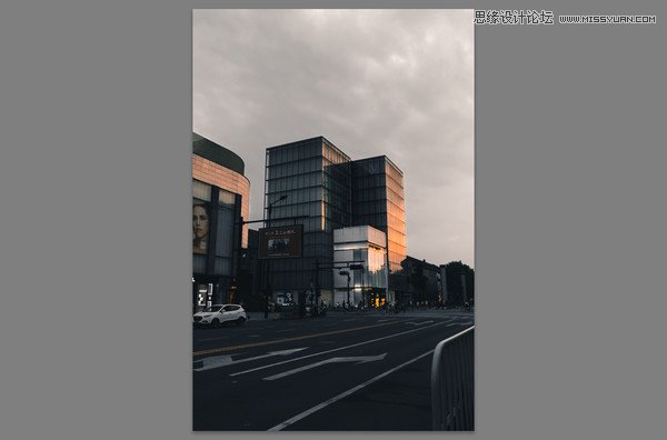 Photoshop结合LR制作质感冷色的城市照片,PS教程,思缘教程网